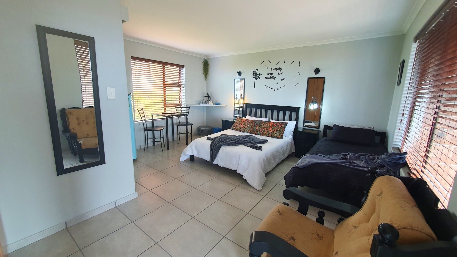 10 Bedroom Property for Sale in Dana Bay Western Cape